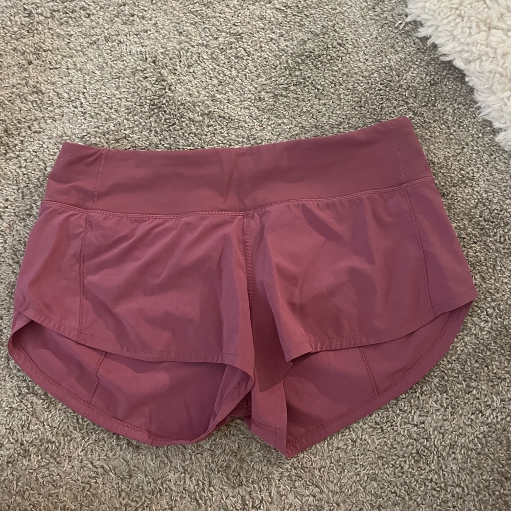 Lululemon 2.5” Shorts